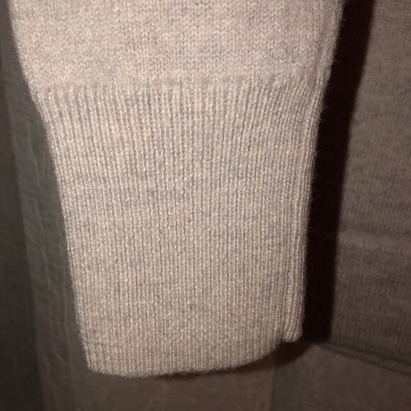 Wilfred S Merino Wool Knit Silver Gray Turtleneck Sweater - Picture 6 of 12